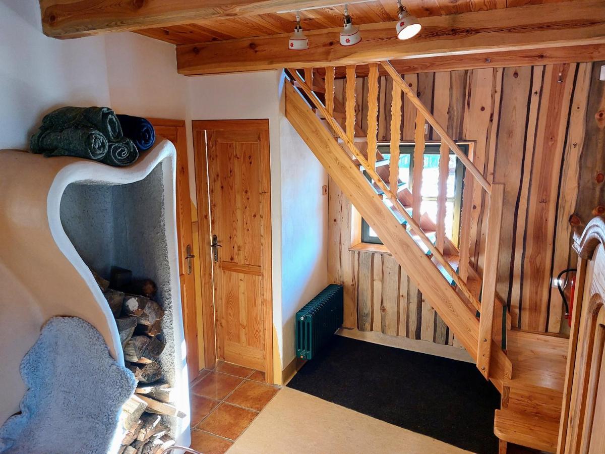 Chalet Boruvka - Biofarma Na Samote V Lesich Benesov  Exterior photo